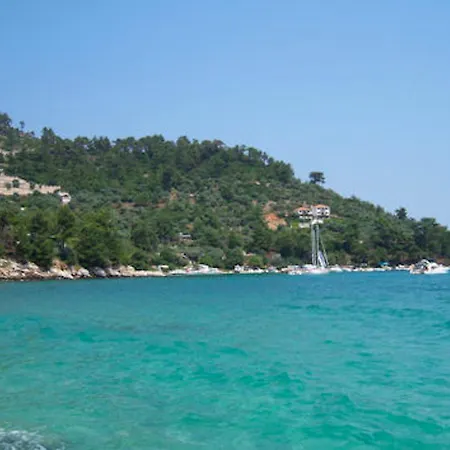Room In Studio - Hotel Georgia - Bright Rooms Near The Golden Beach In Thassos Island 招待所 *